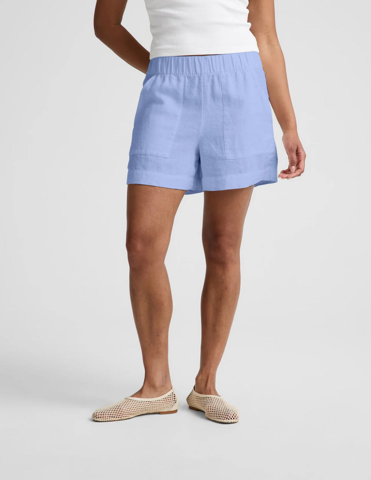 Beyond Yoga Softwash Linen Easy Short- Pastel Periwinkle