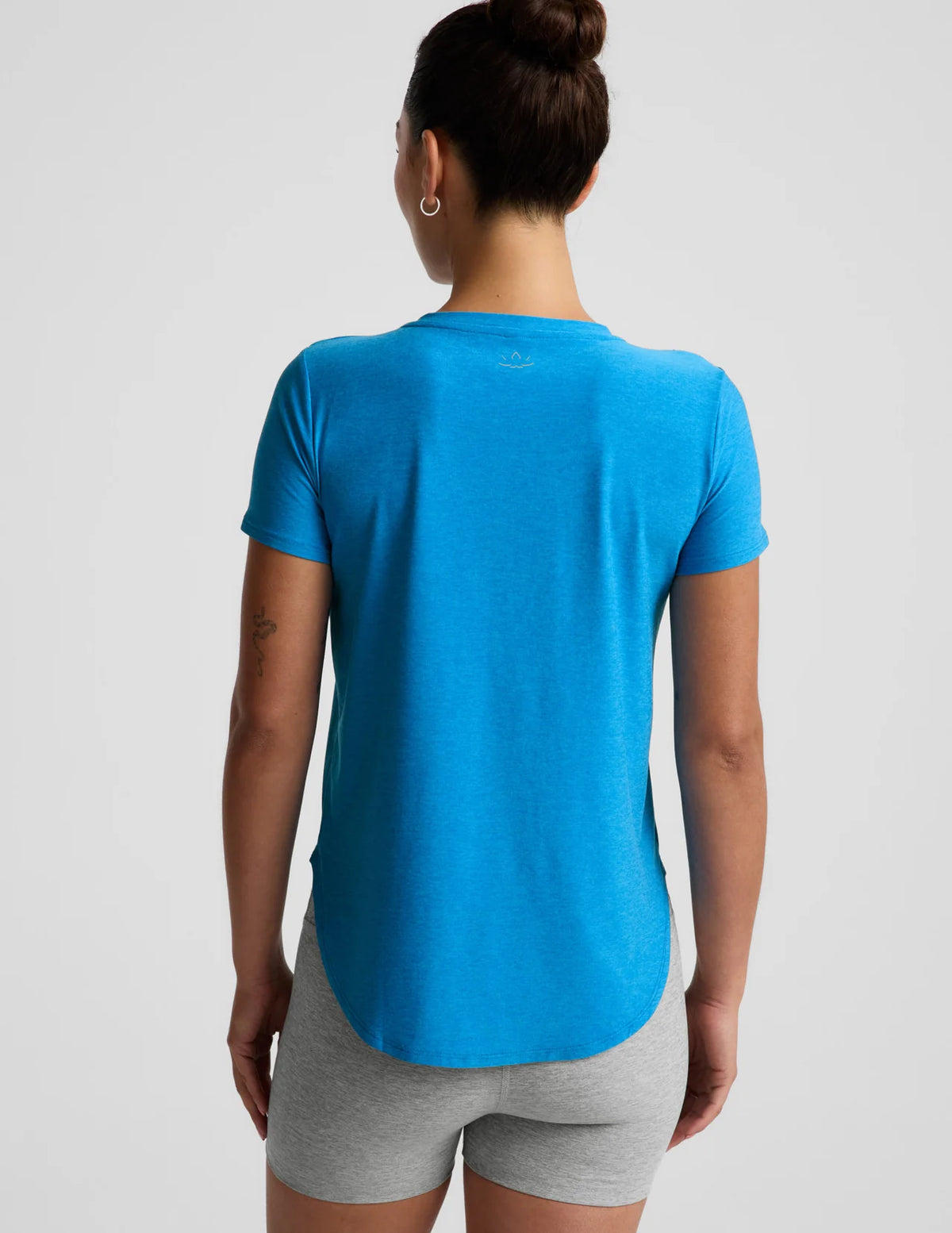 Beyond Yoga Featherweight On The Down Low Tee- Washed Electric Blue