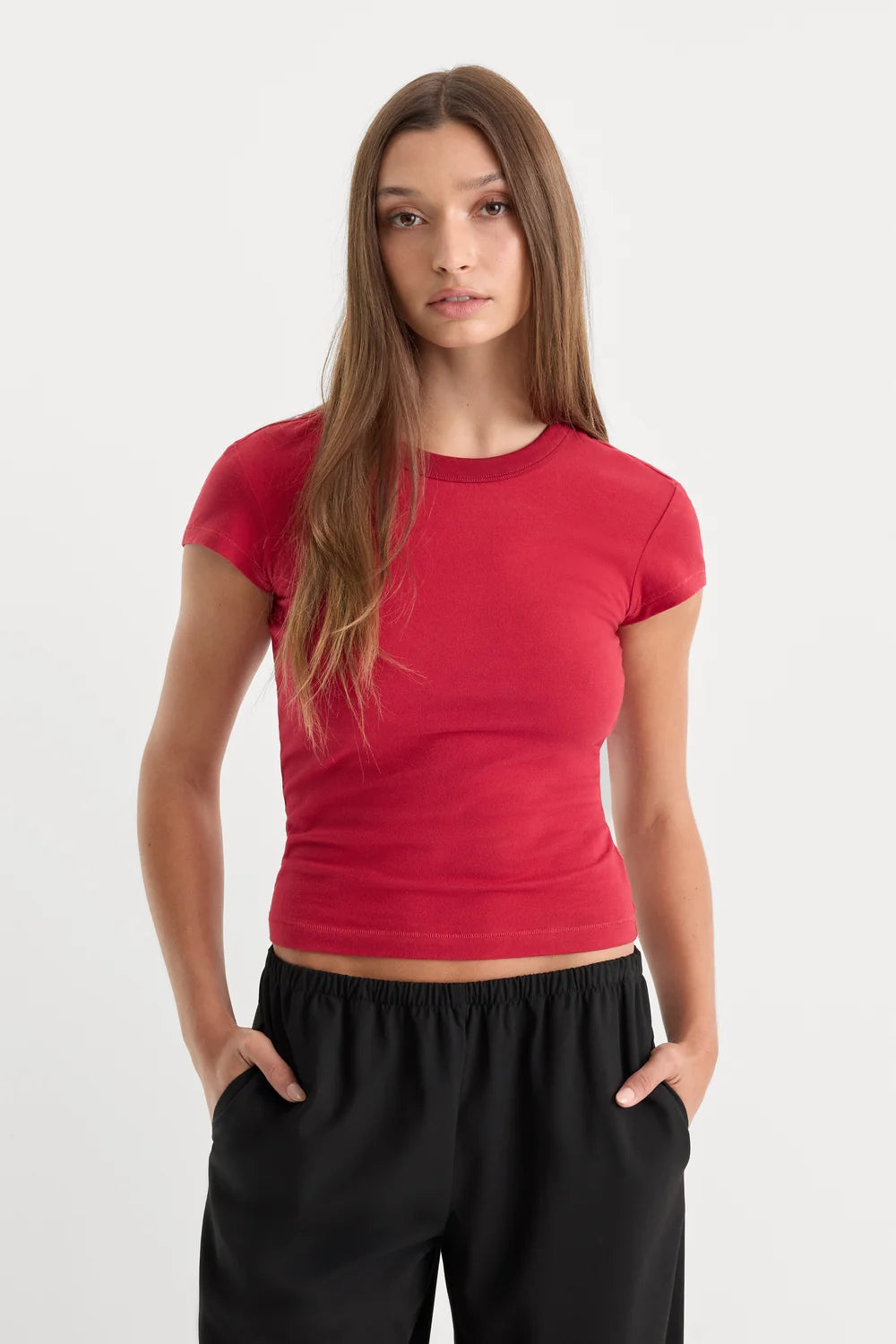 Good American The Cap Sleeve Tee- Carmine