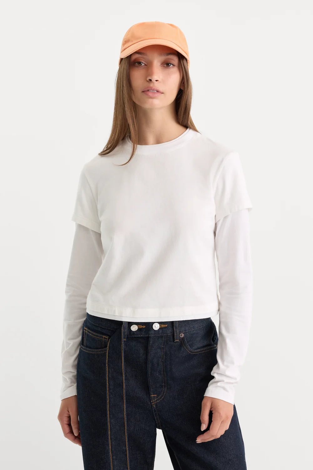 Good American The Long Sleeve Baby Tee- Chalk with Chalk