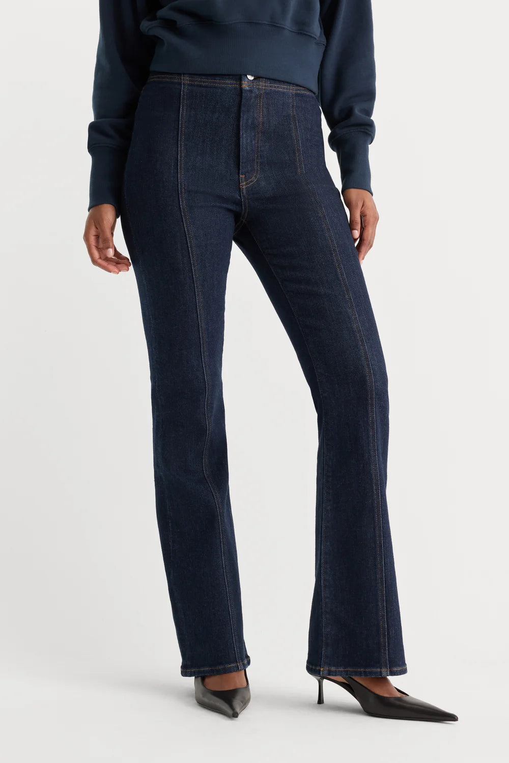 Good American Good Classic Bootcut Seamed Pant- Rinse