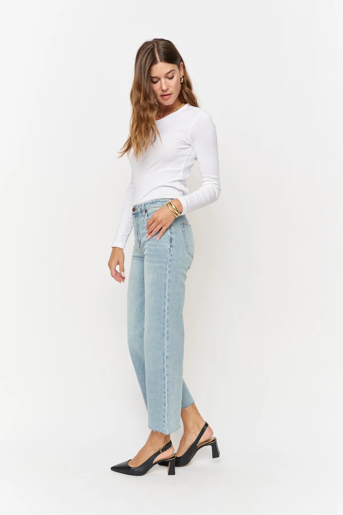 Oliver Logan Aberdeen Wide Leg- Light Indigo Worn
