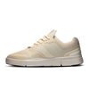ON Running Women's THE ROGER Spin - Sand/Ivory