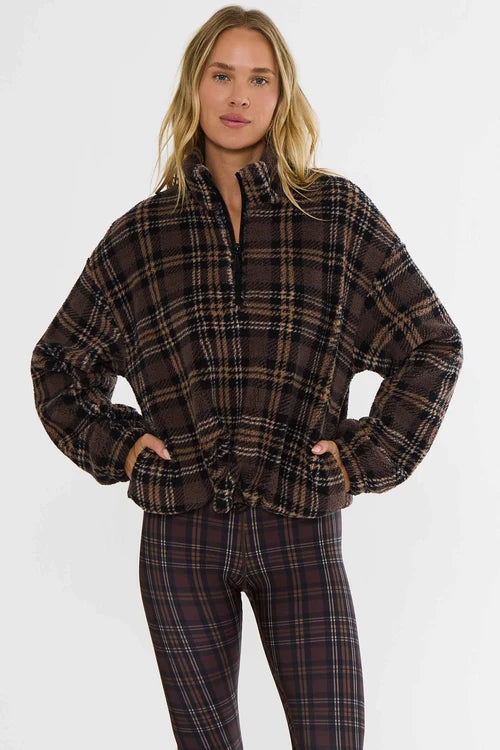 Beach Riot Leona Sherpa - Chocolate Bar Plaid
