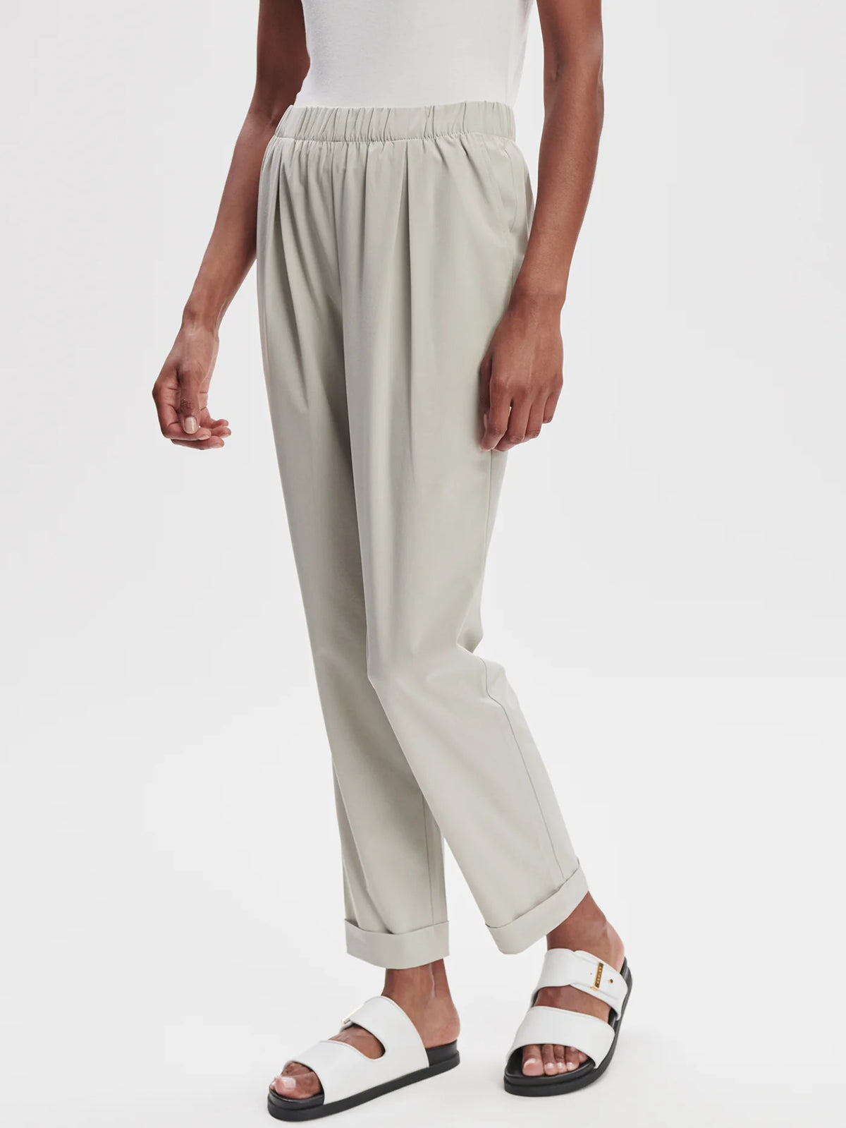 Varley Alana Slim Tapered Cuff Pant 27 - Sage Green