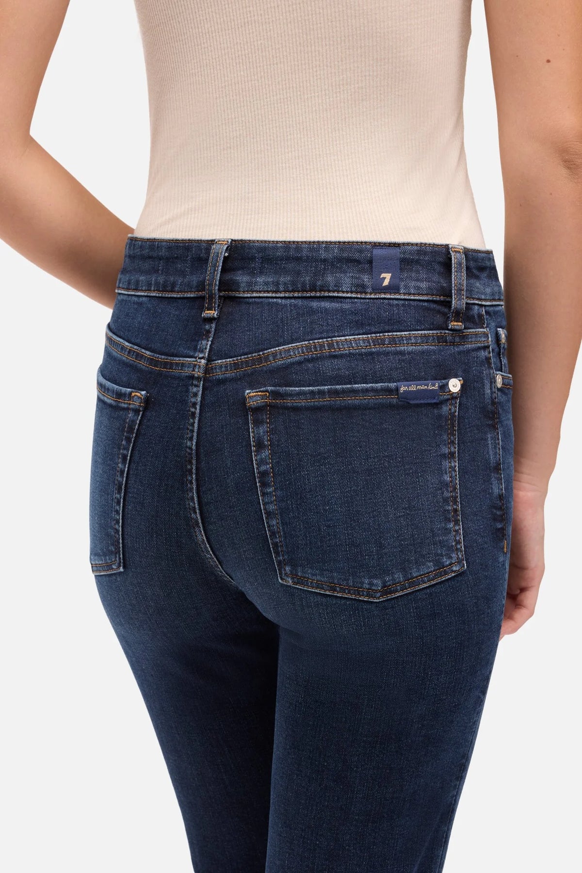 7 For All Mankind Leggy Bootcute in Slim Illusion- Midnight Fade