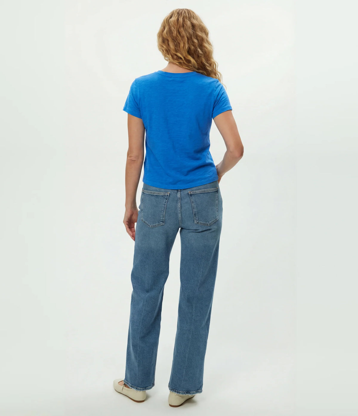 Michael Stars Harlan Cropped V-Neck Tee- Blue Ribbon