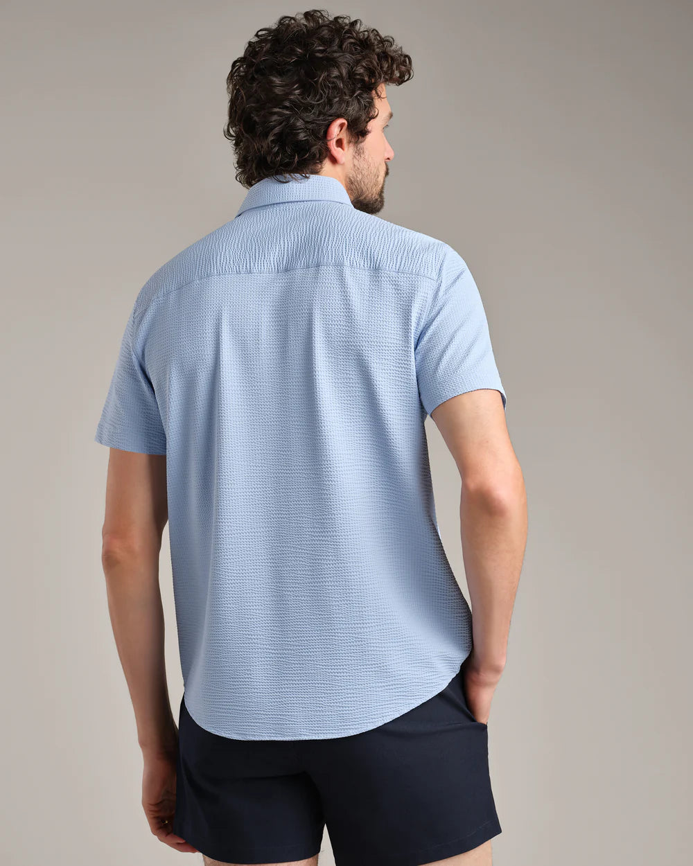 Rhone Commuter Seersucker Short Sleeve Button Down- Light Blue