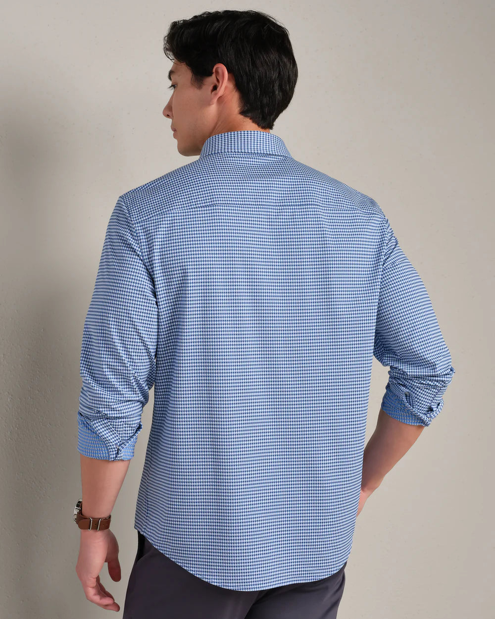 Rhone Apparel Commuter Shirt- Classic fit- Navy Gingham