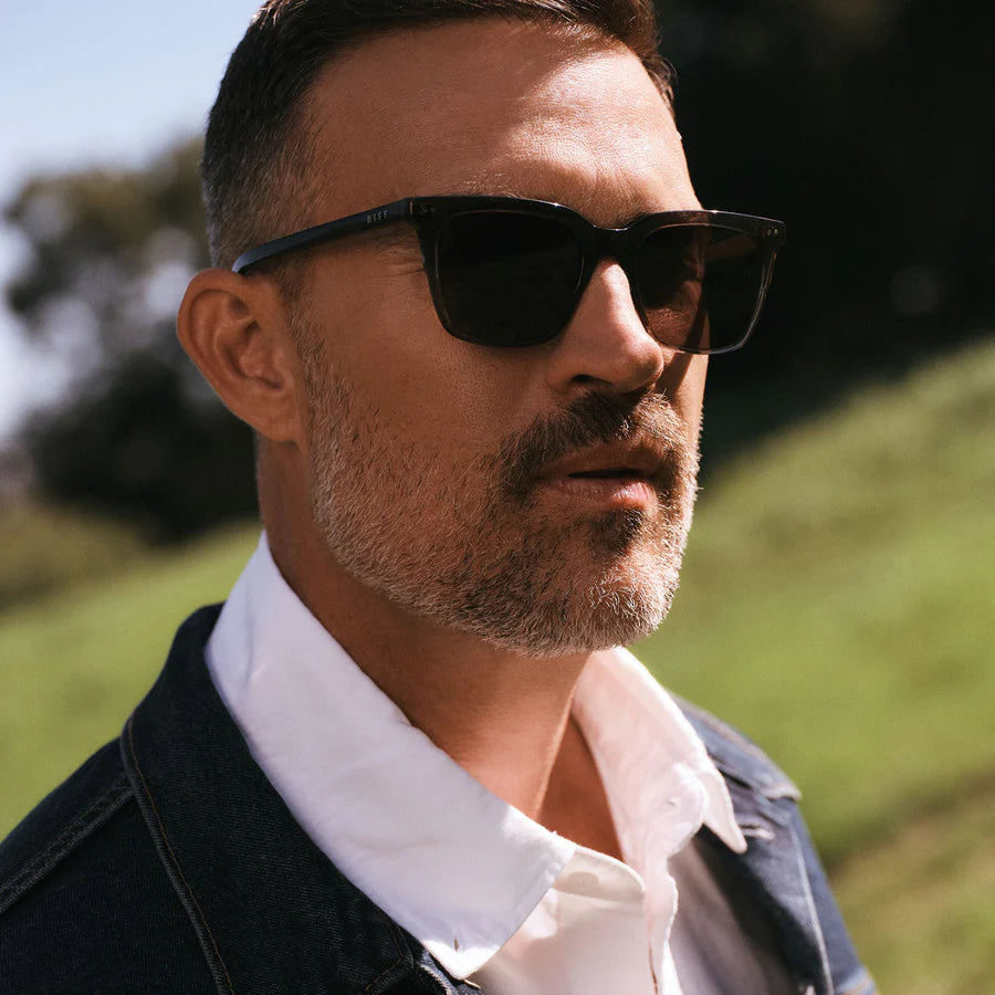 DIFF Eyewear Men’s Polarized Billie Sunglasses - Whiskey grey