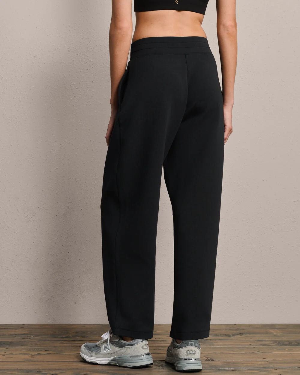 Rhone Apparel DreamGlow® Barrel Leg Pant- Pure Black Heather