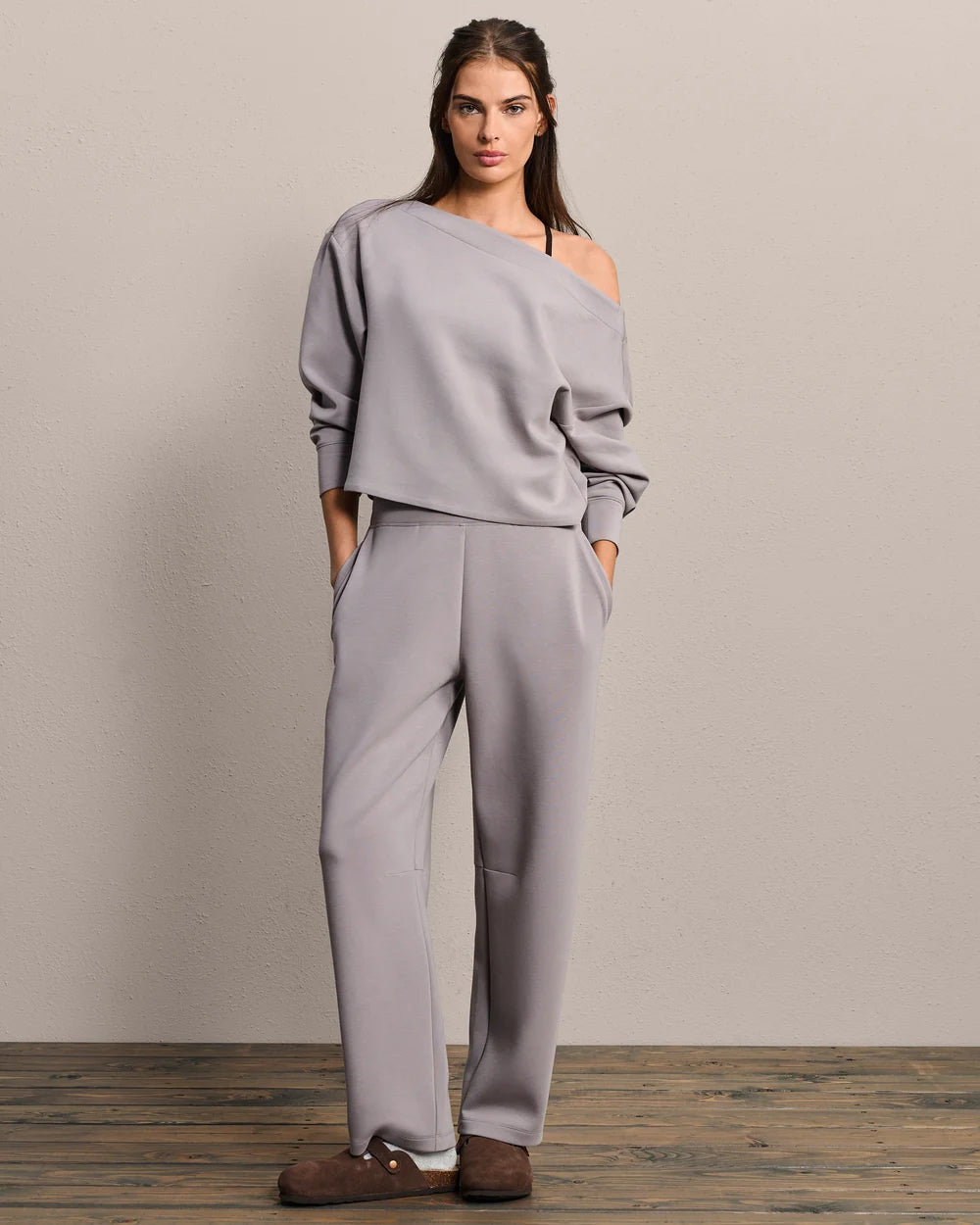 Rhone Apparel DreamGlow® Barrel Leg Pant- Taupe Mist