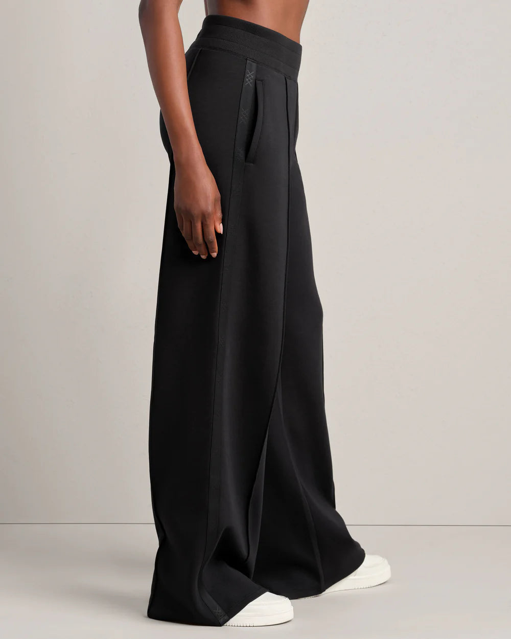 Rhone Apparel DreamGlow Trouser - Pure Black Heather