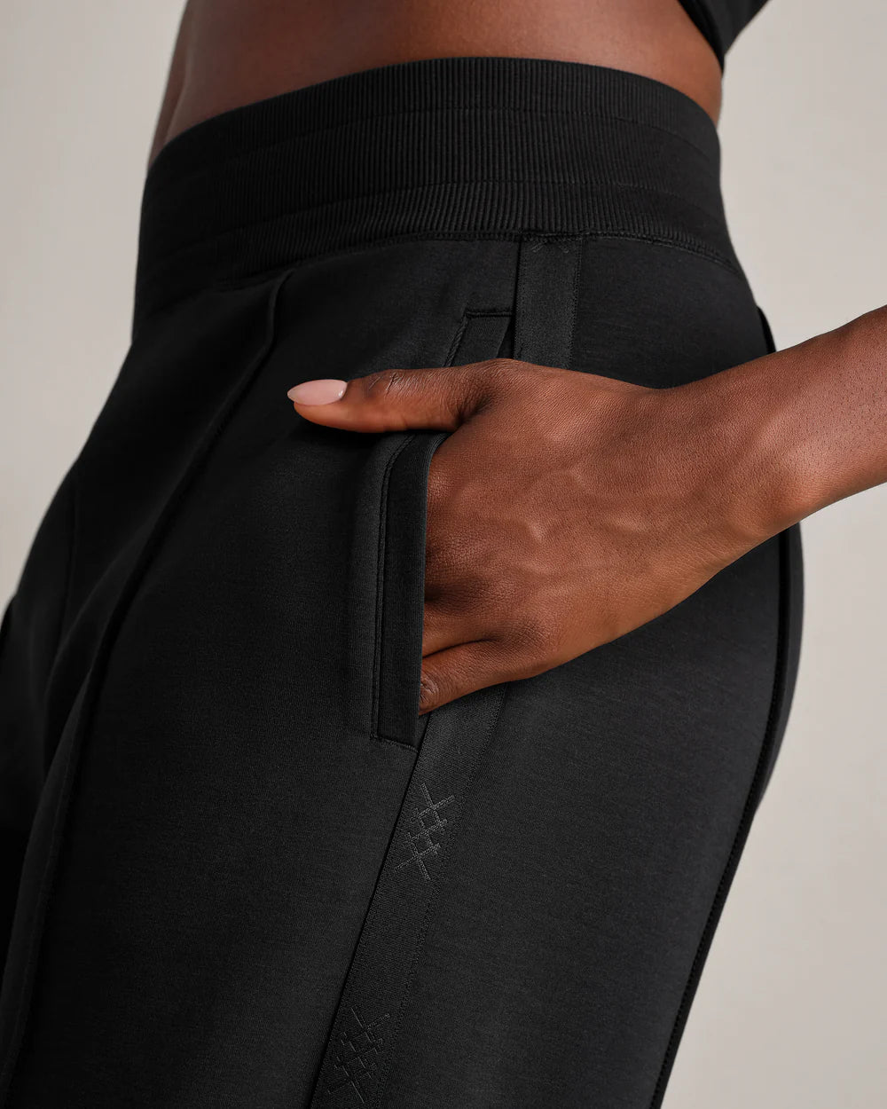 Rhone Apparel DreamGlow Trouser - Pure Black Heather