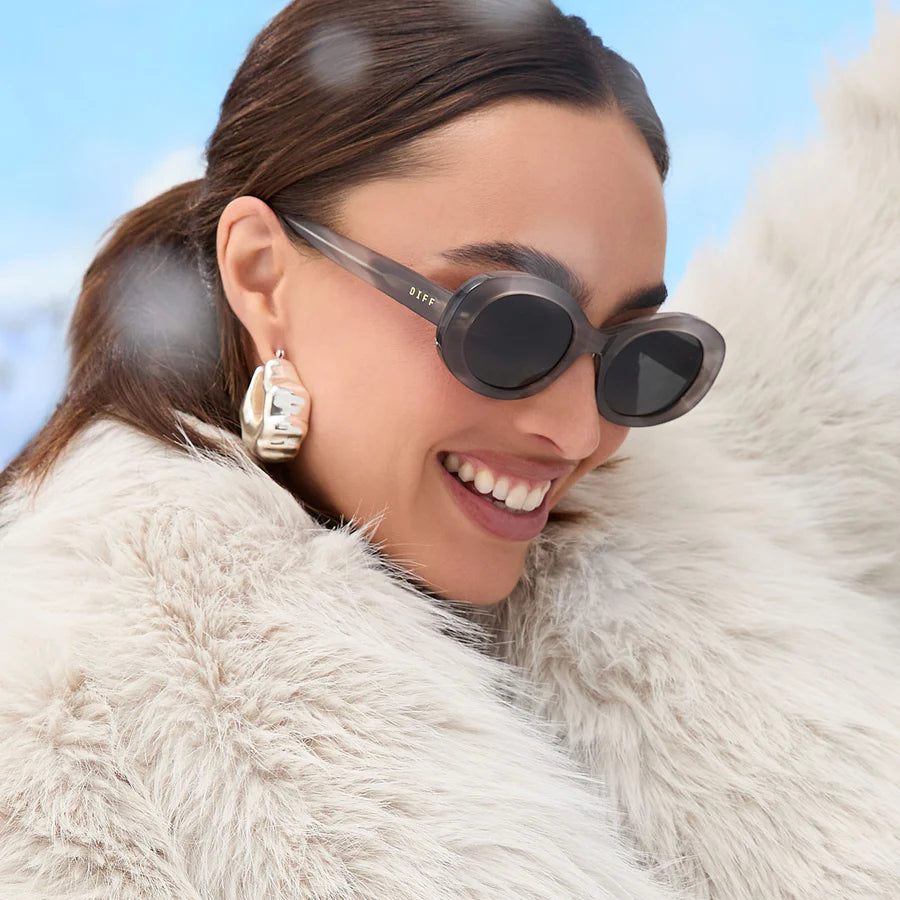 DIFF Eyewear Lainey Sunglasses - Smoke Marble + Grey Polarized