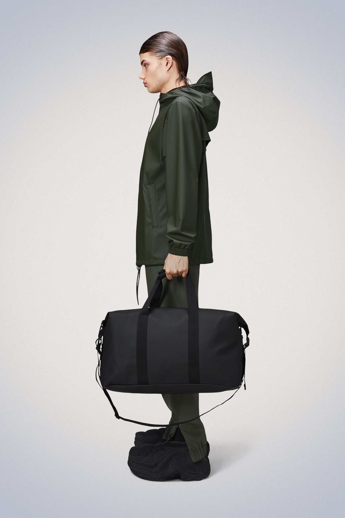 Rains Hilo Weekend Bag - Black