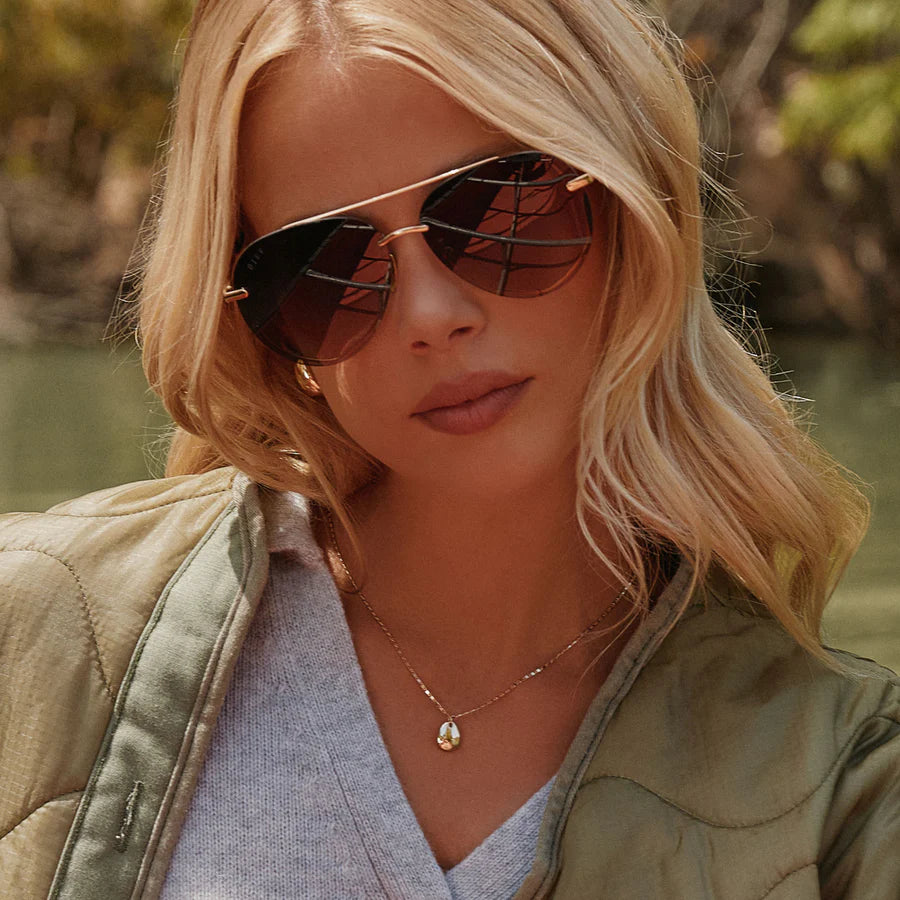 DIFF Eyewear Women’s Polarized Sunglasses - Lenox Gold, Black +Grey Gradient