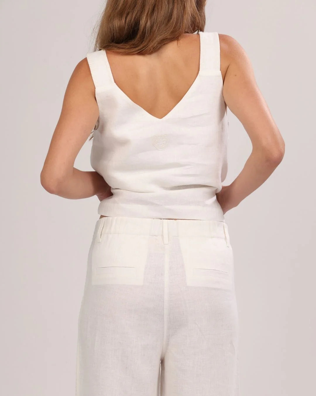 Las Surenas White Top - White