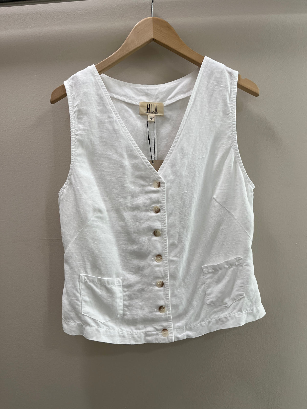 Mila Vest - White
