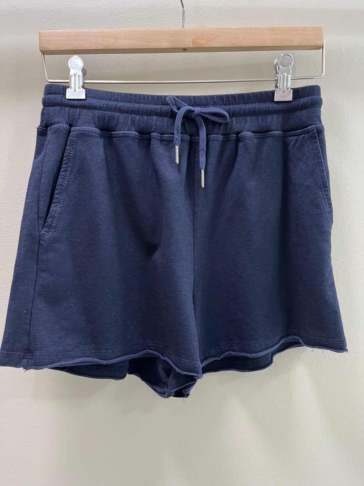 Mila Shorts - Navy