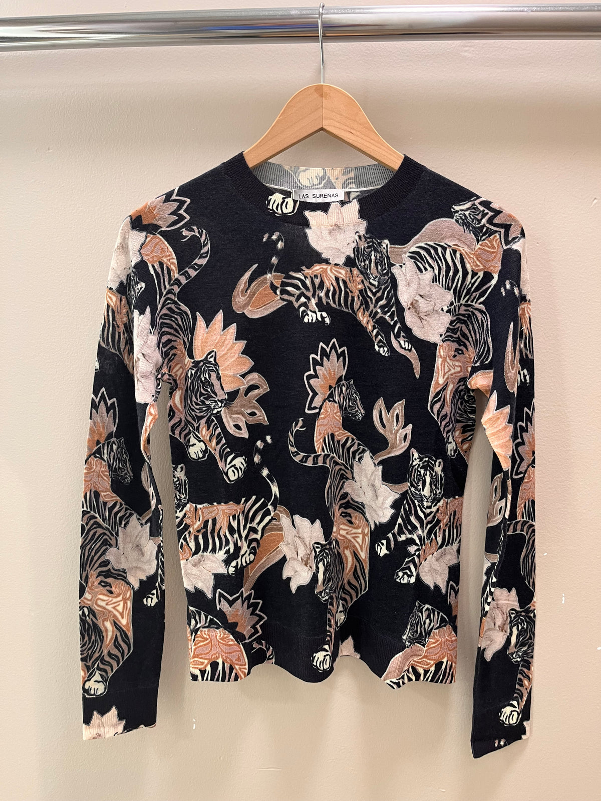 Las Surenas Sweater Cashmere Lotus Tiger-Black