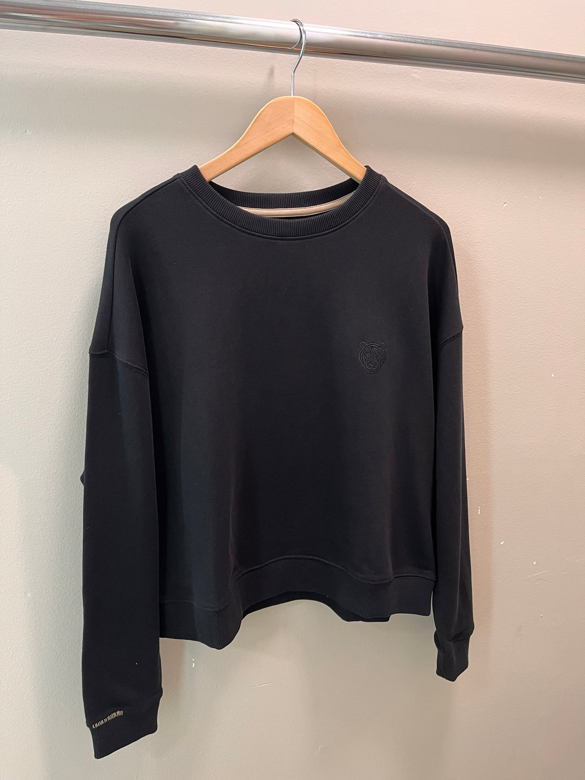 Las Surenas Sweatshirt Cleo Panther