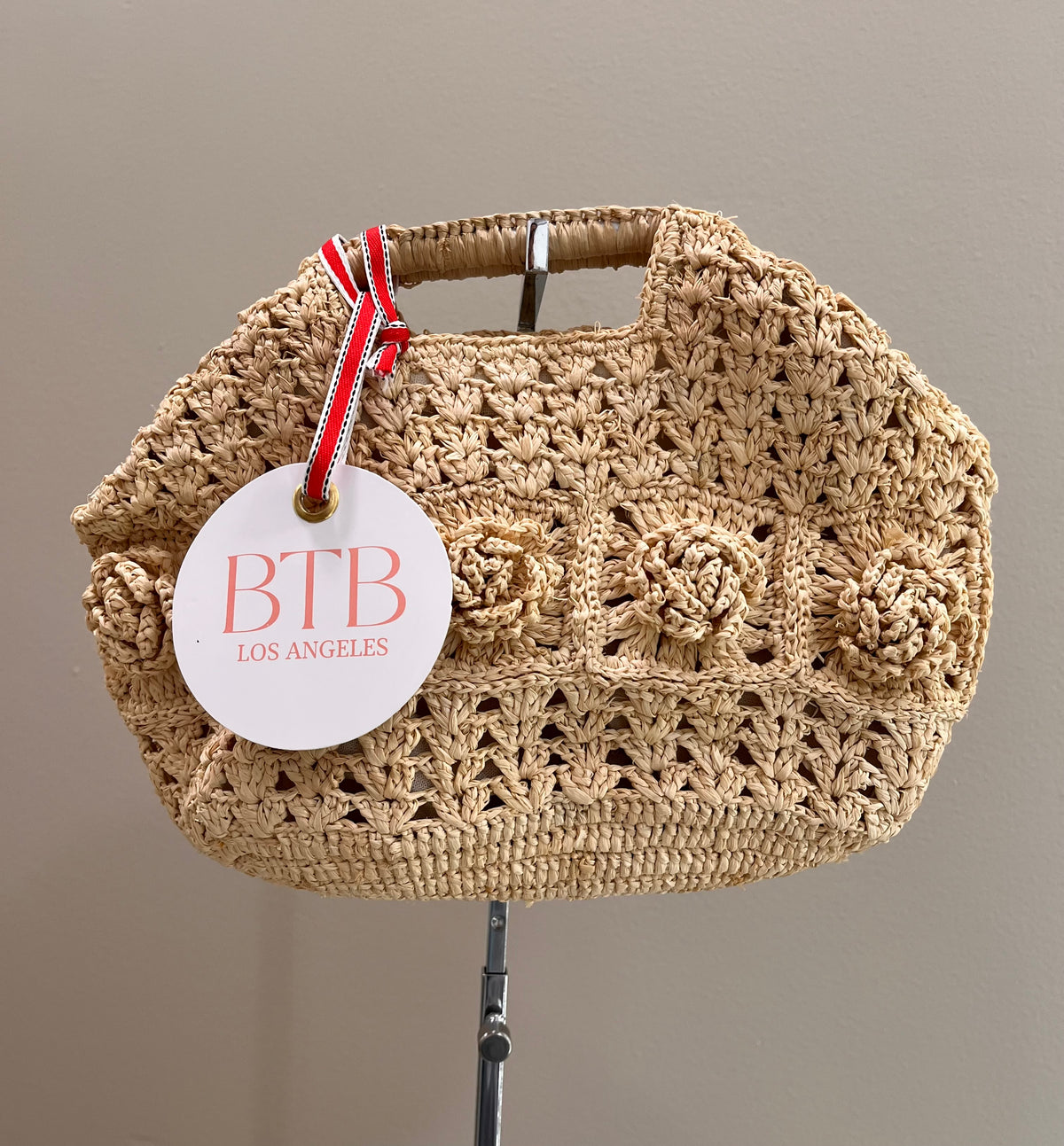BTB Los Angeles Hazel Clutch- Natural