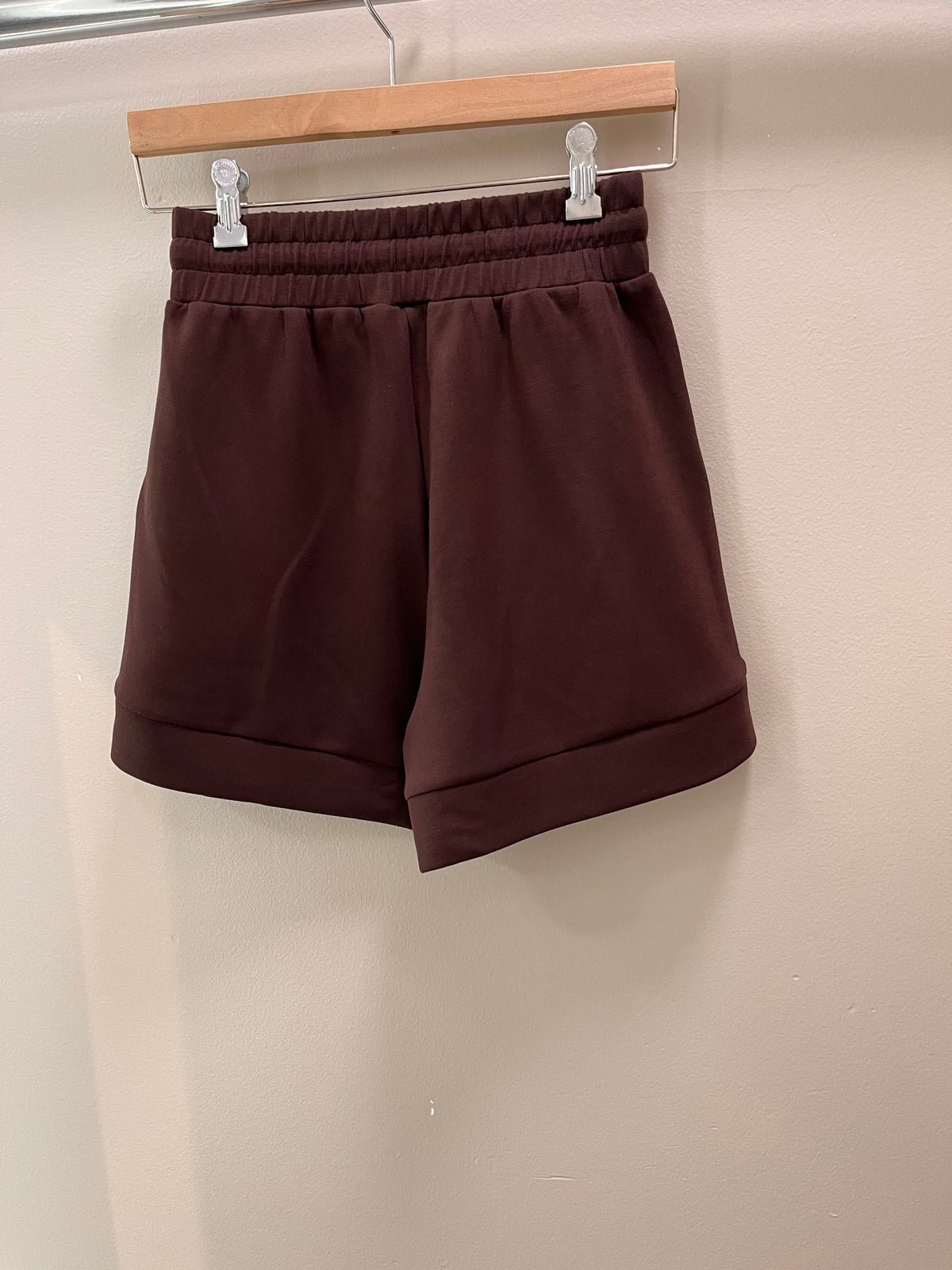 Varley Atrium High-Rise Short 4.5" - Coffee Bean