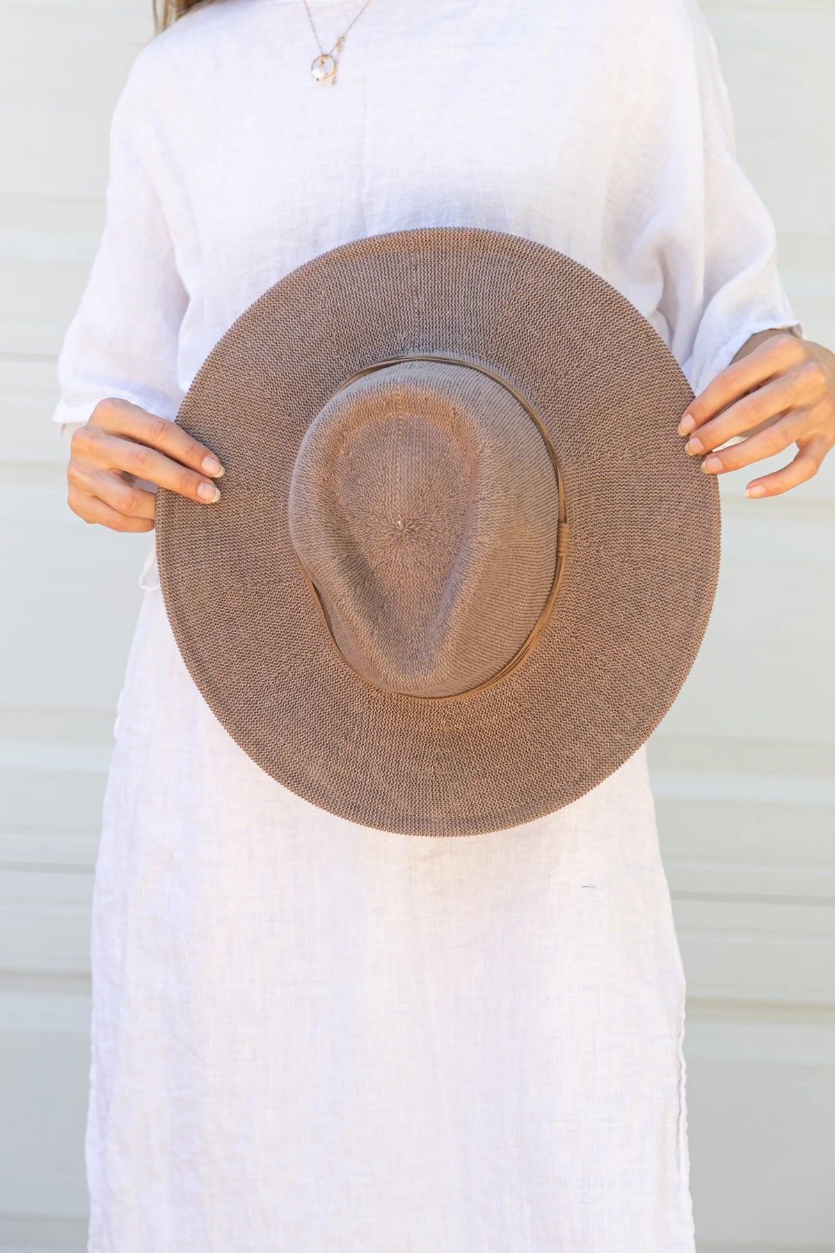 WYETH Beacon Mesh Panama- Taupe