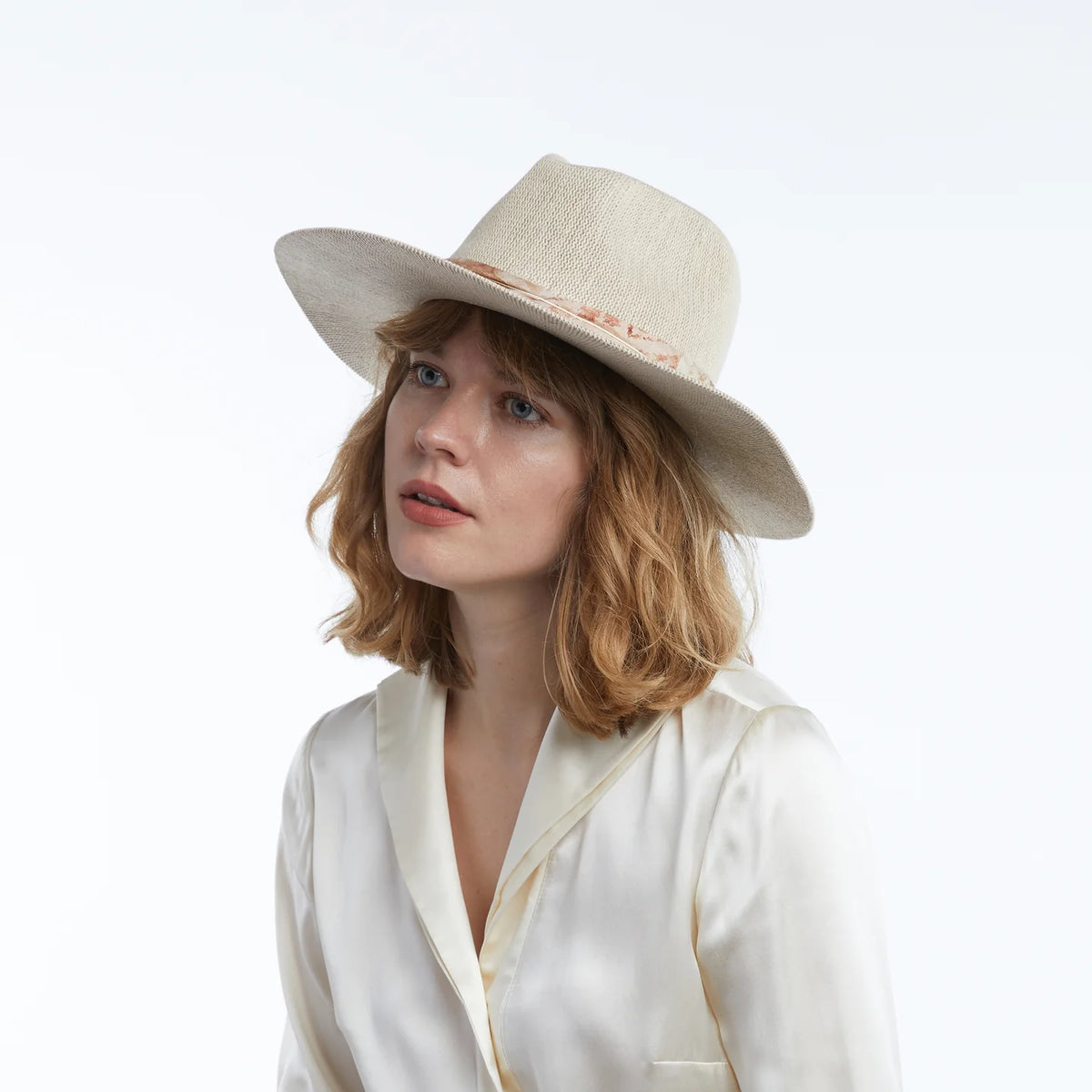 WYETH Corsica Mesh Panama- Camel