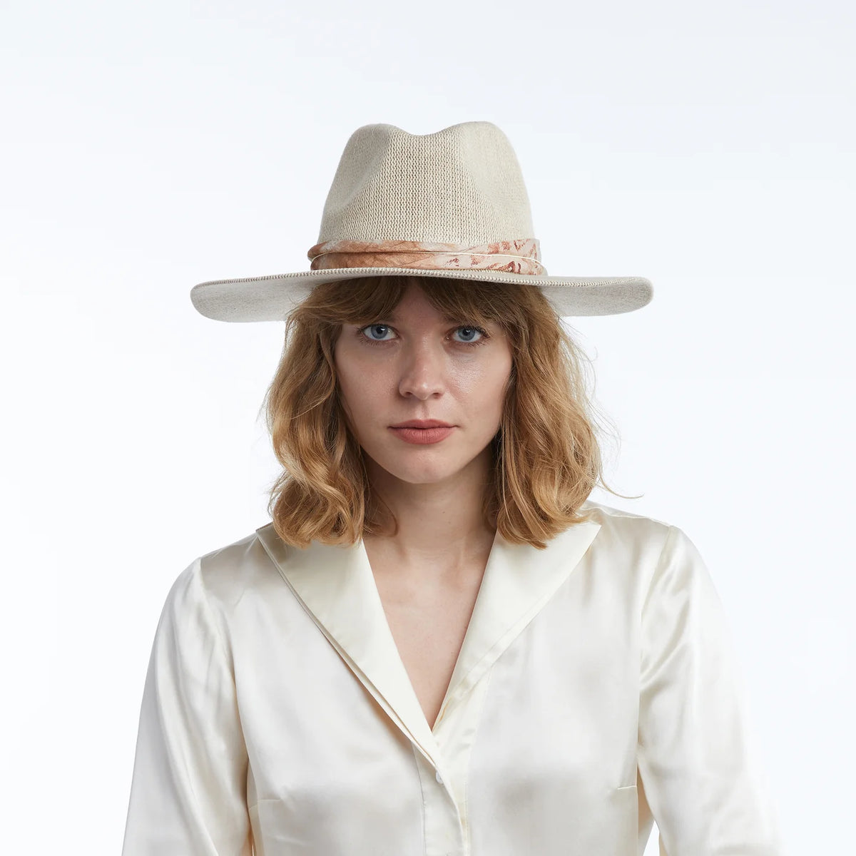 WYETH Corsica Mesh Panama- Camel