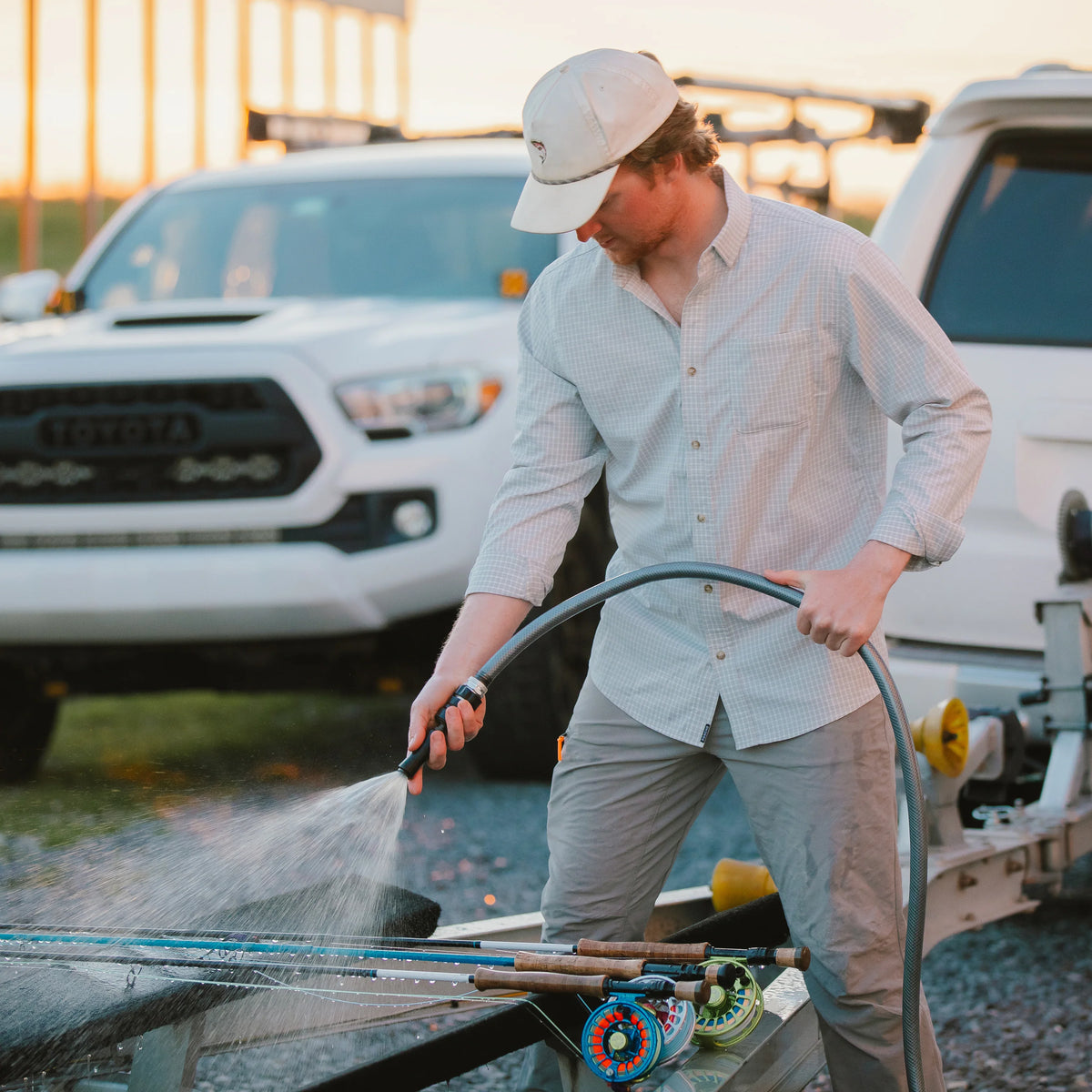 PONCHO Ultra-Lite Long Sleeve Shirt - The Johnson City