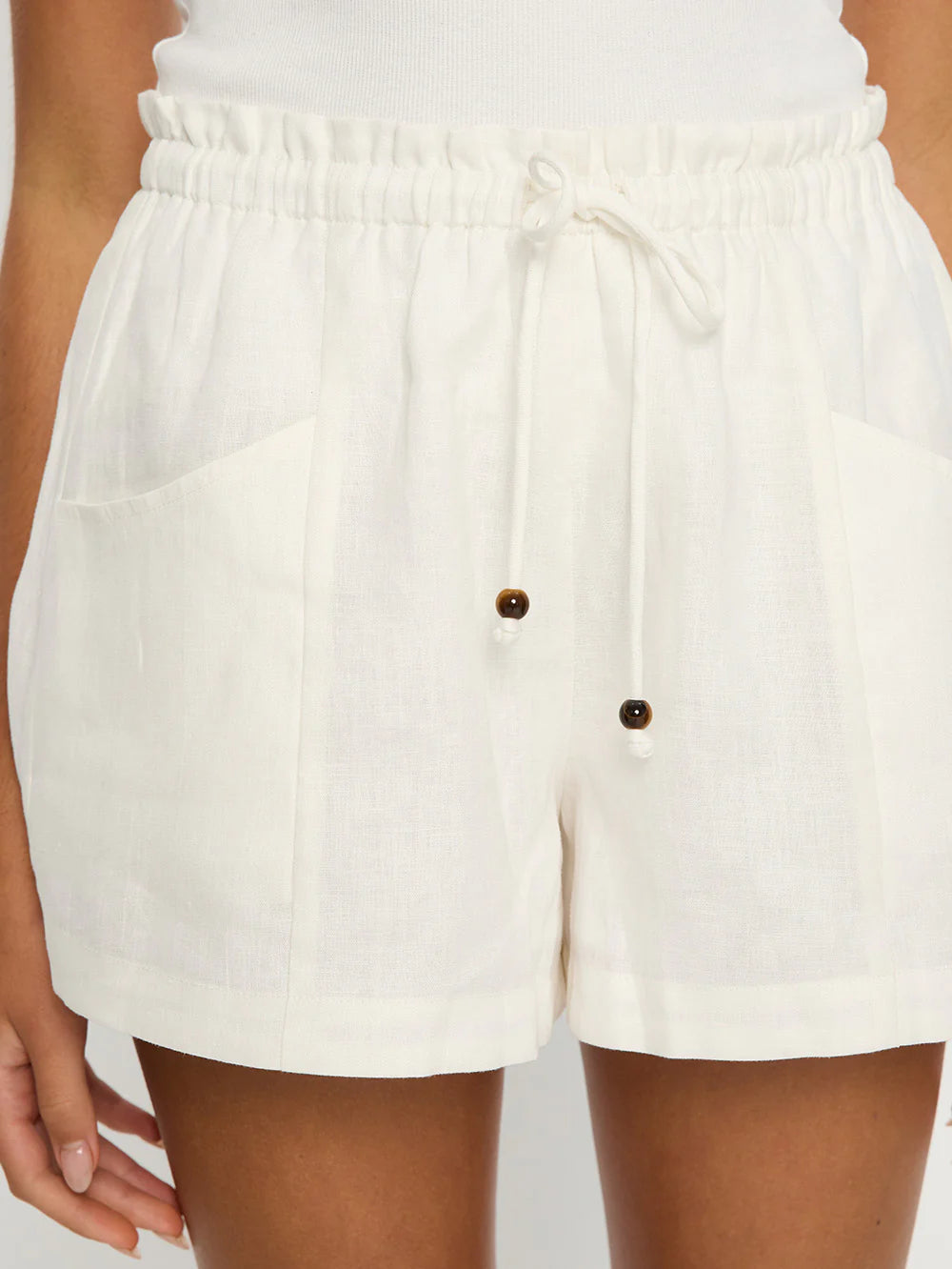 Kivari Leona Short - White