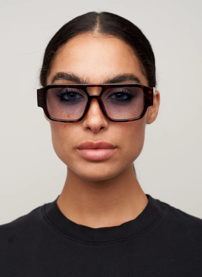 Otra Eyewear Presley- Tort/ Blue Fade