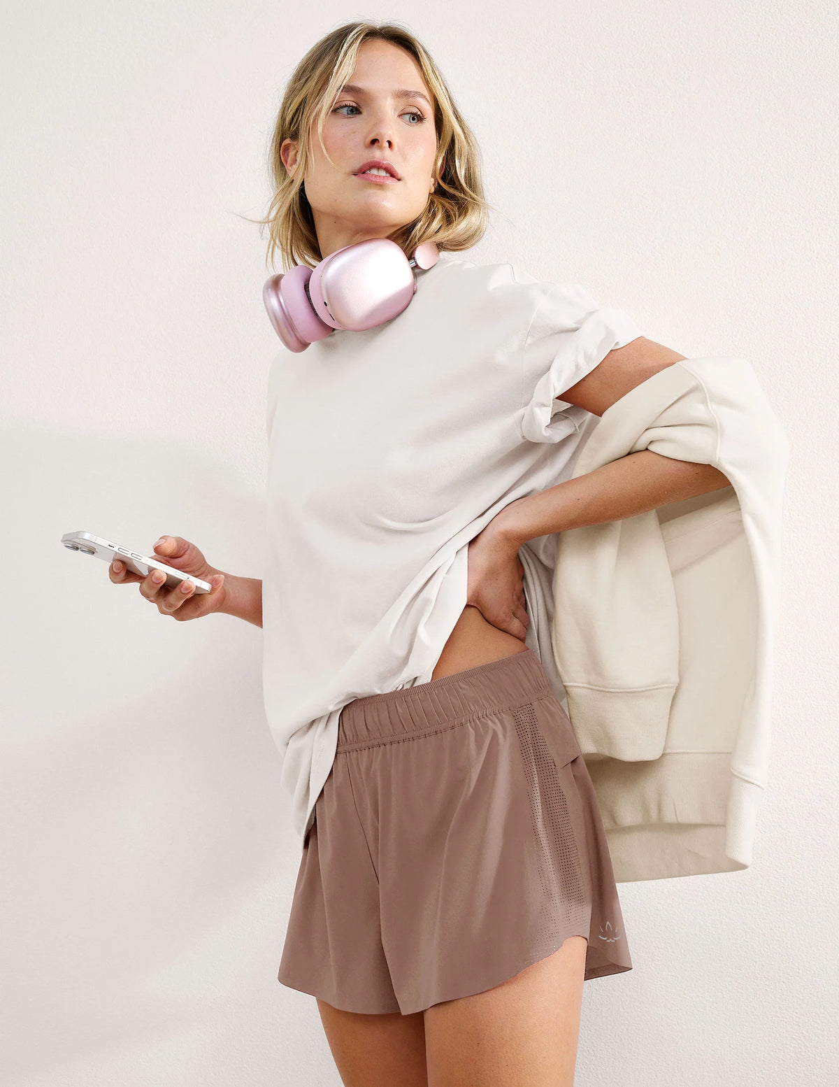 Beyond Yoga Solemate 2.5 Short - Rosey Taupe