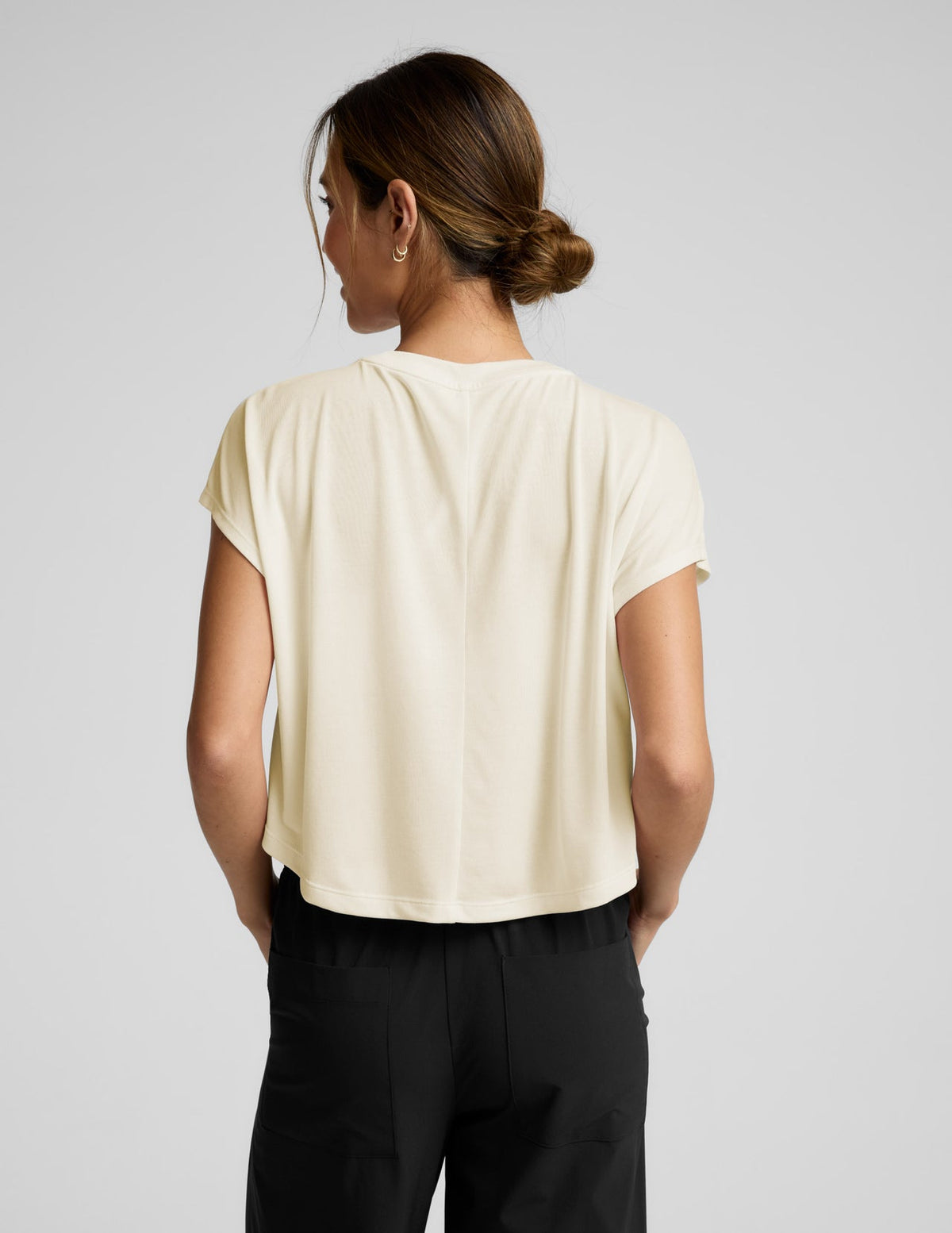 Beyond Yoga Studio Luxe Cropped Tee - Vanilla