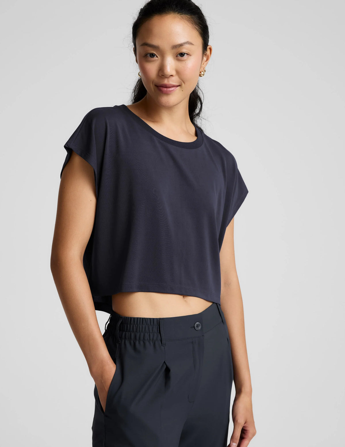 Beyond Yoga Studio Luxe Cropped Tee - Nocturnal navy