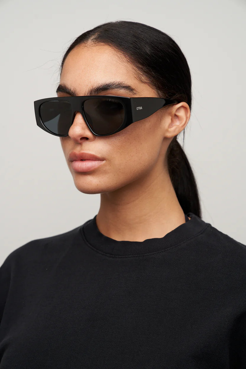 Otra Eyewear Spinel- Black/ Smoke