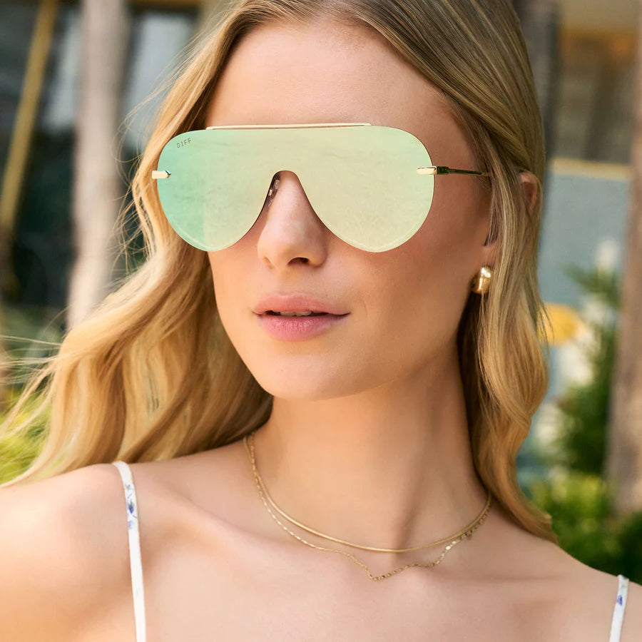 DIFF Eyewear Imani Sunglasses - Gold cool matcha