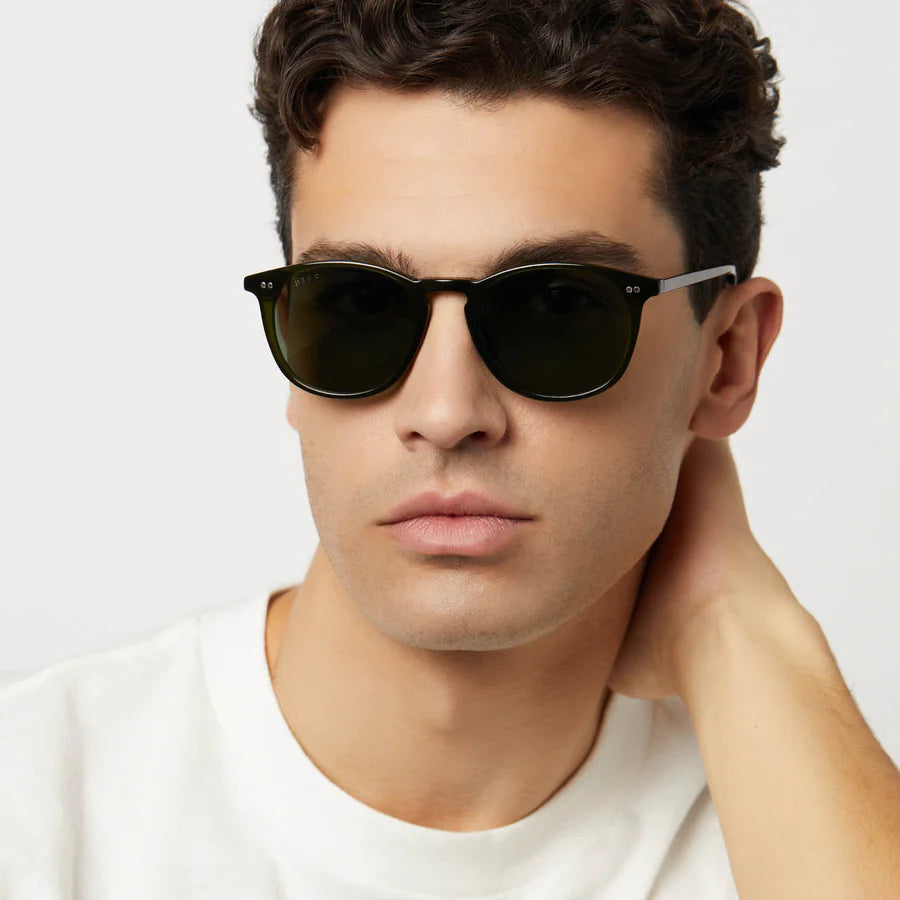 DIFF Eyewear Men’s Polarized Jaxson XL Sunglasses - Dark Olive Crystal