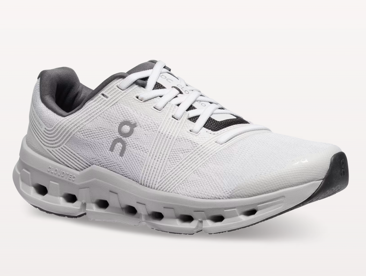 ON Running Women&#39;s Cloudgo- White/Glacier