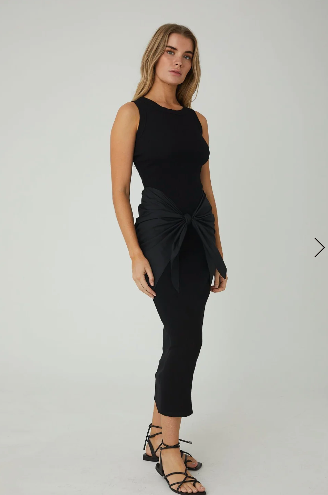 JS71 Lauren Waist Tie Dress - Black