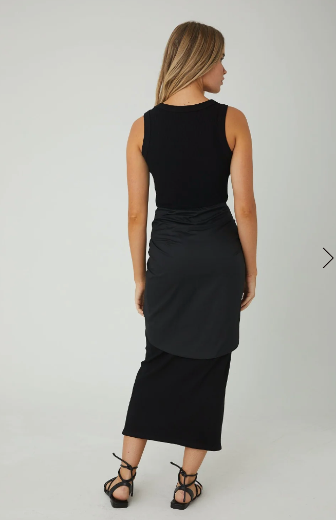 JS71 Lauren Waist Tie Dress - Black