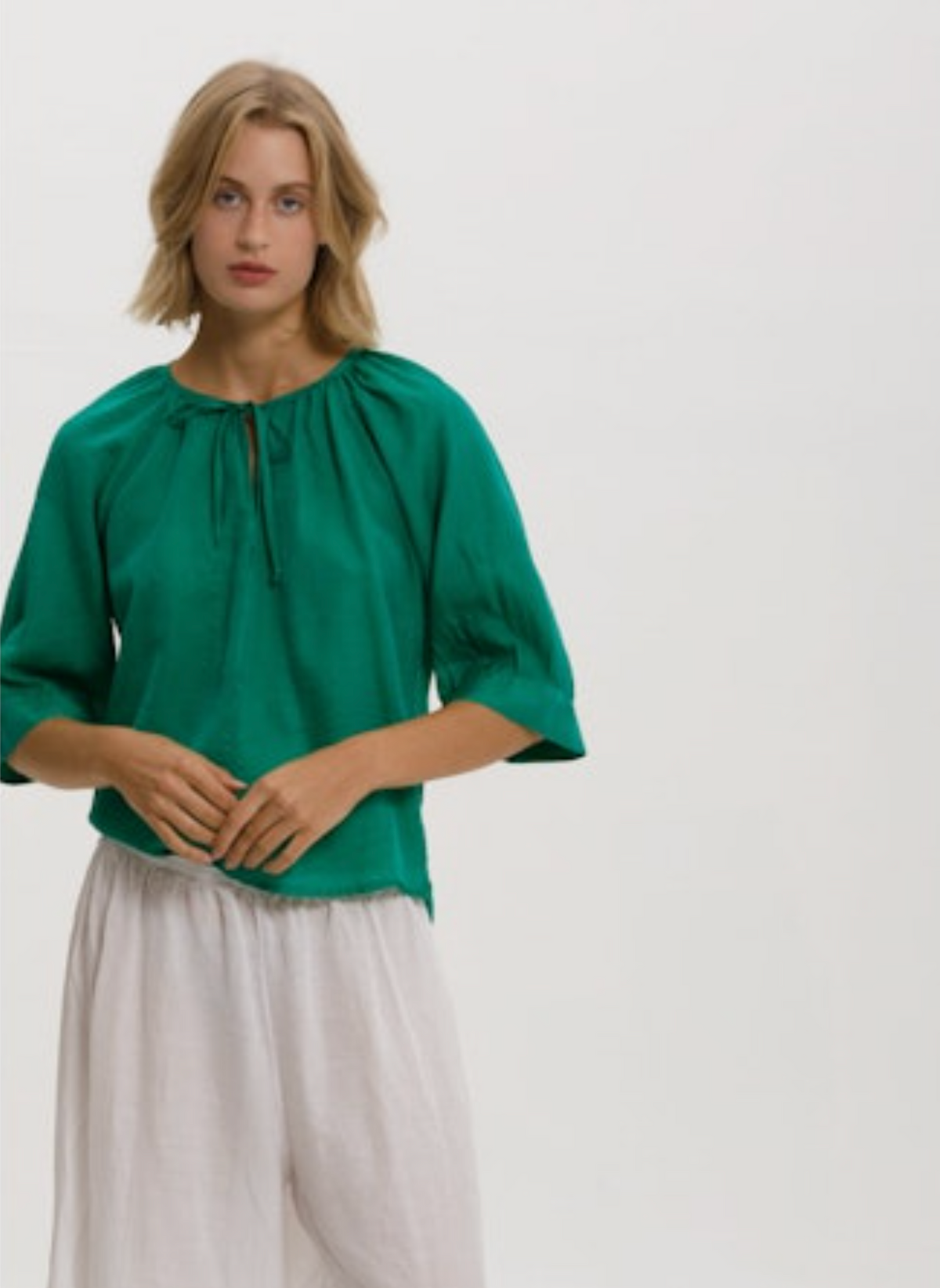 Cali Dreaming Roxboro Top - Wimbledon Green