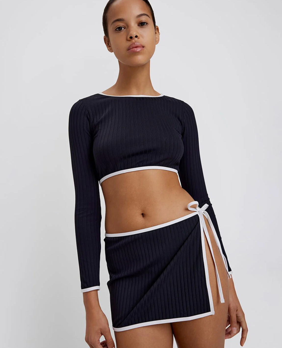 Solid &amp; Striped The Nola Ribbed Swim Skirt - Blackout