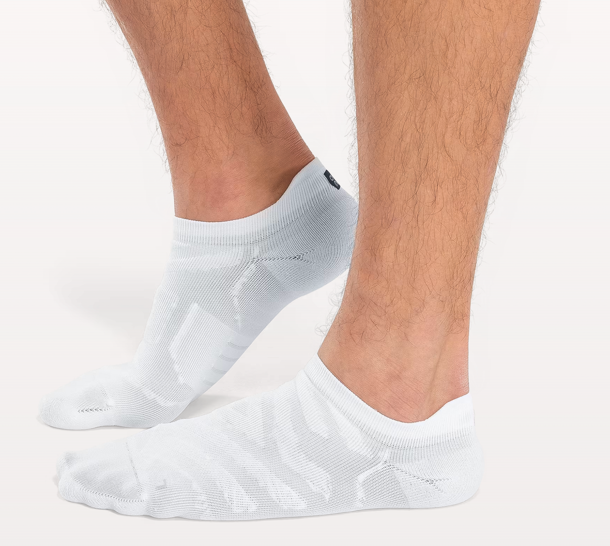 ON Running Men&#39;s Performance Low Sock - White/Ivory