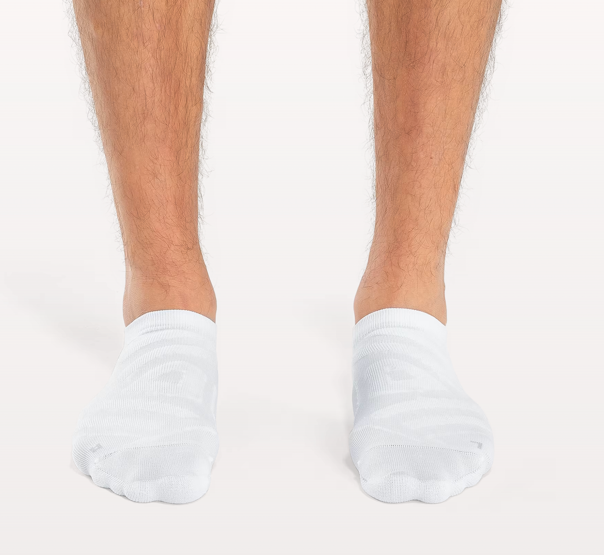 ON Running Men&#39;s Performance Low Sock - White/Ivory