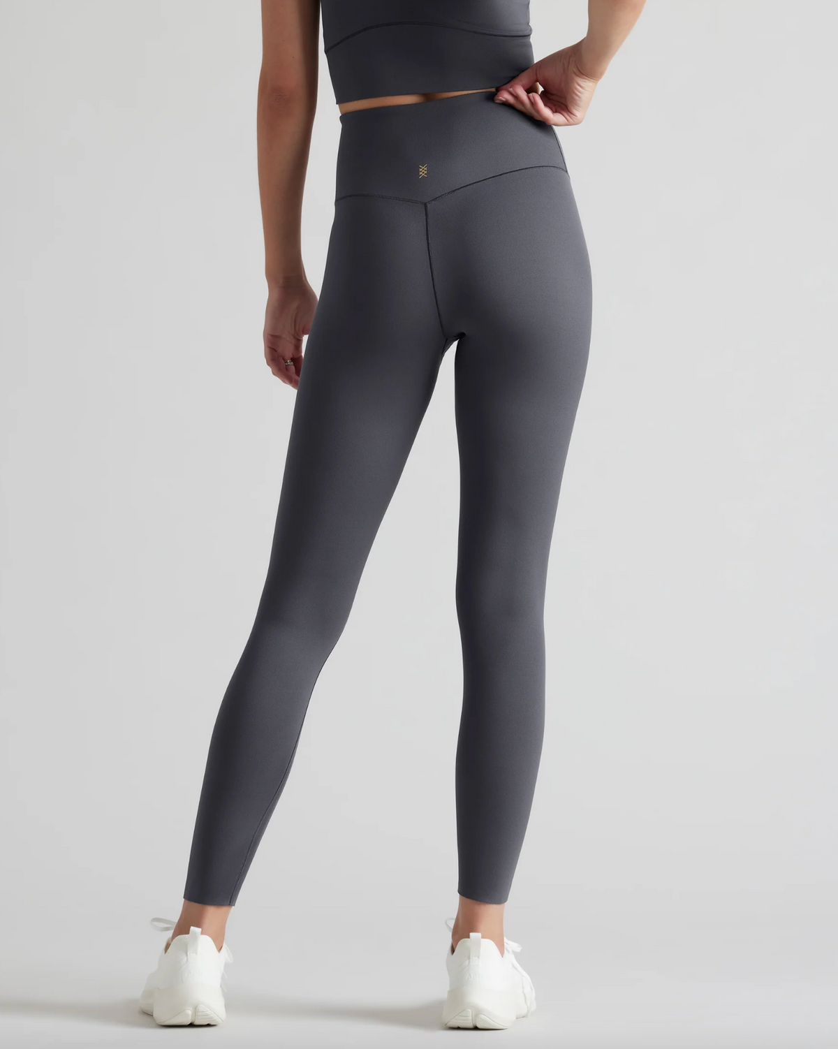 Rhone Apparel Revive 7/8 Legging - Ashalt