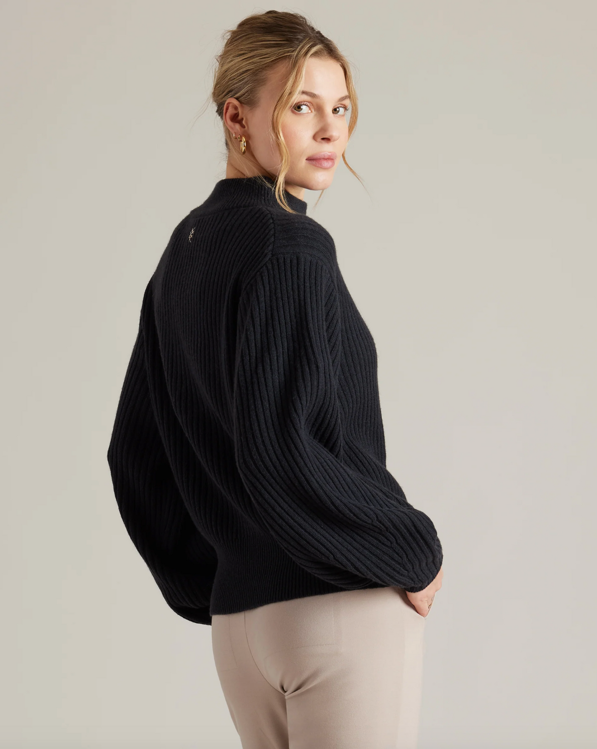 Rhone Apparel Cashmere Blend Rib Sweater - Black