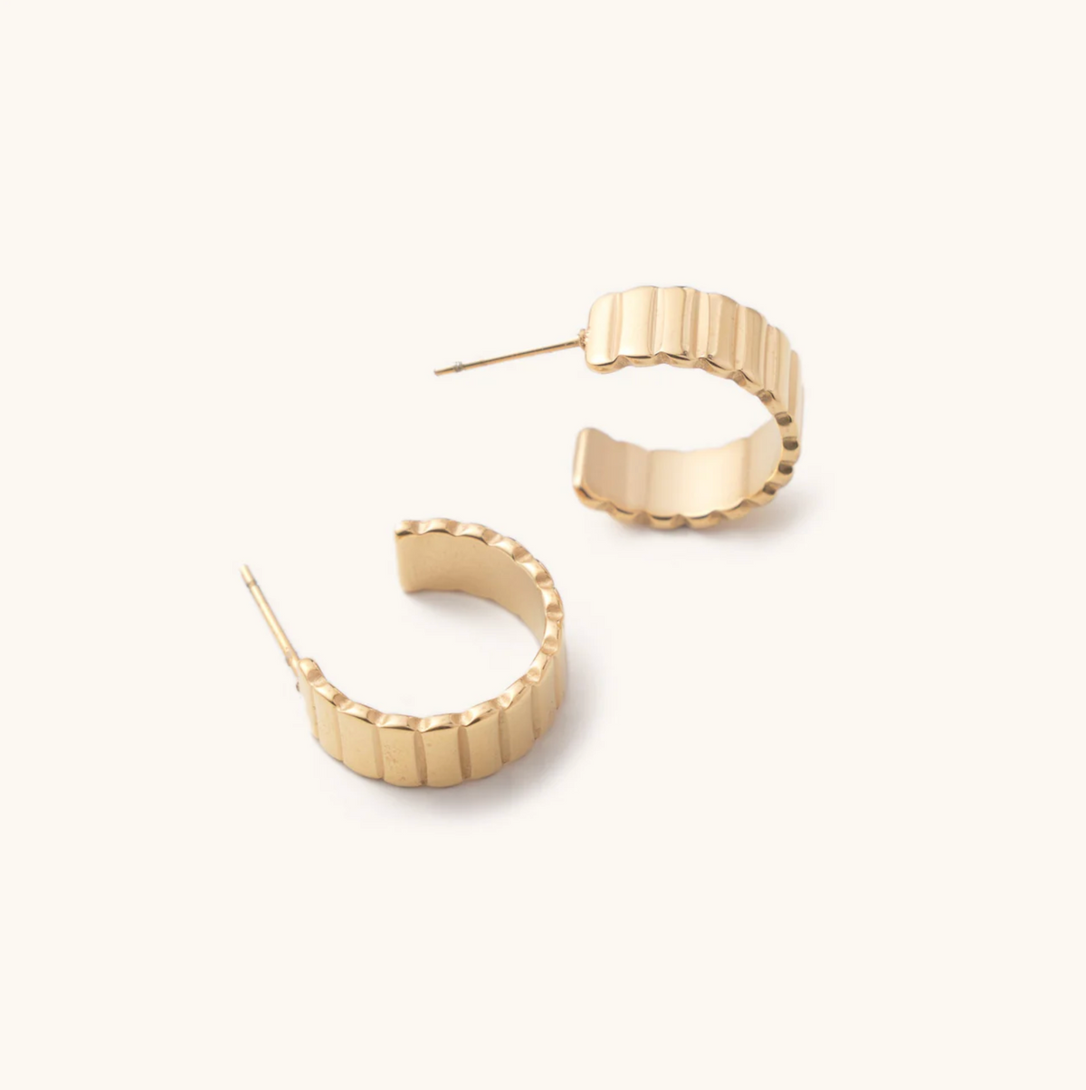 Nikki Smith Dylan Ridged Hoop - Waterproof